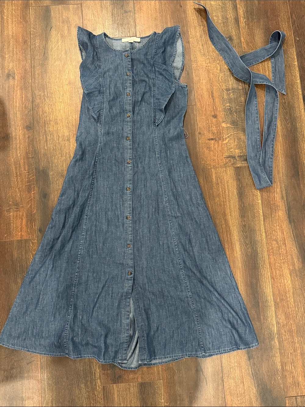 LOFT Chambray Denim Maxi Dress in Blue with Tie Waist nwot size 4 - Picture 5 of 12